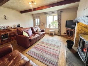 Lounge- click for photo gallery